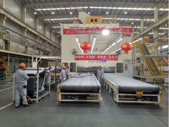 3.5【東風(fēng)商用車】安排！東風(fēng)商用車防疫車生產(chǎn)進(jìn)行時(shí)(1)1482.png